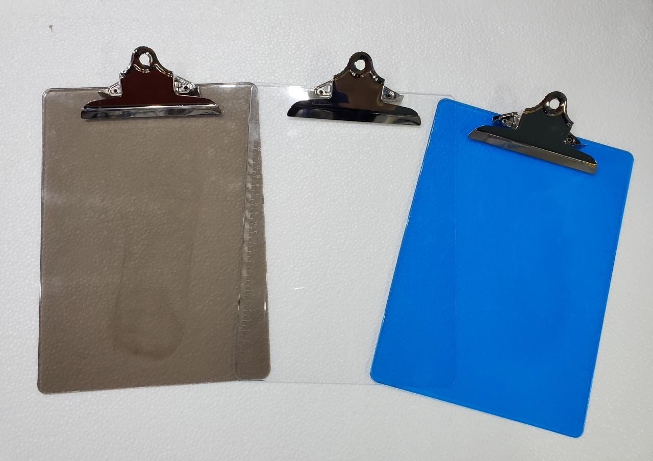 Tablero plástico tamaño carta Scool
