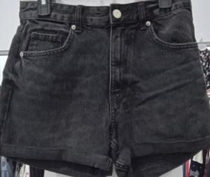 Short Zara nuevo 
