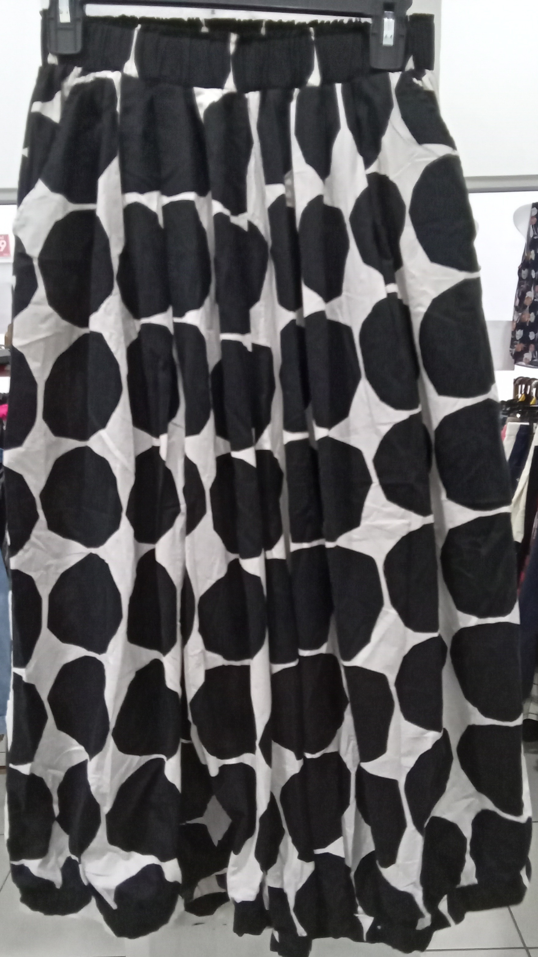 Falda  pantalon Madona usado en buen estado