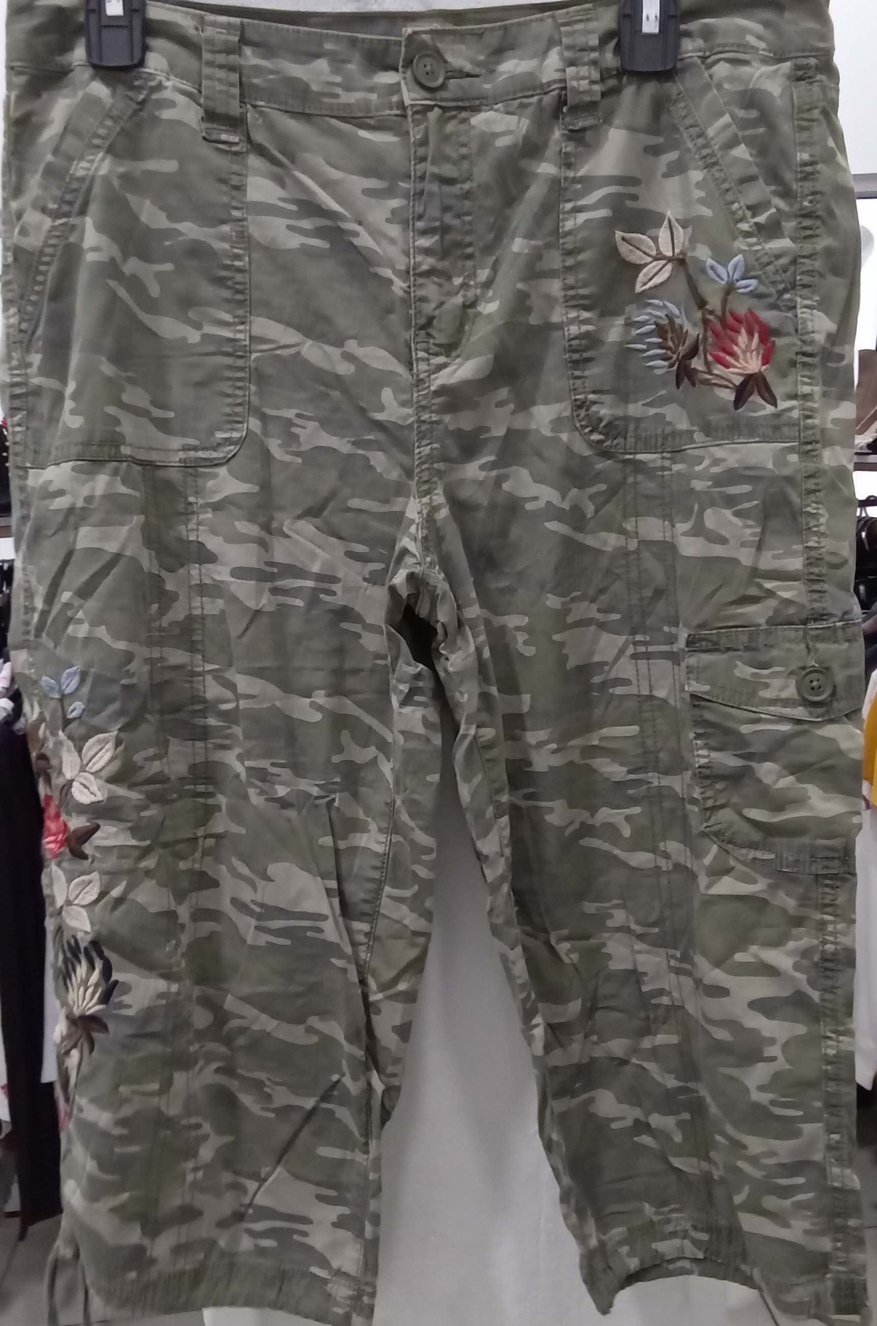 Short largo St Johs usado en buen estado 