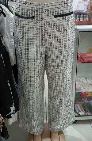 PantalonFashion Nova