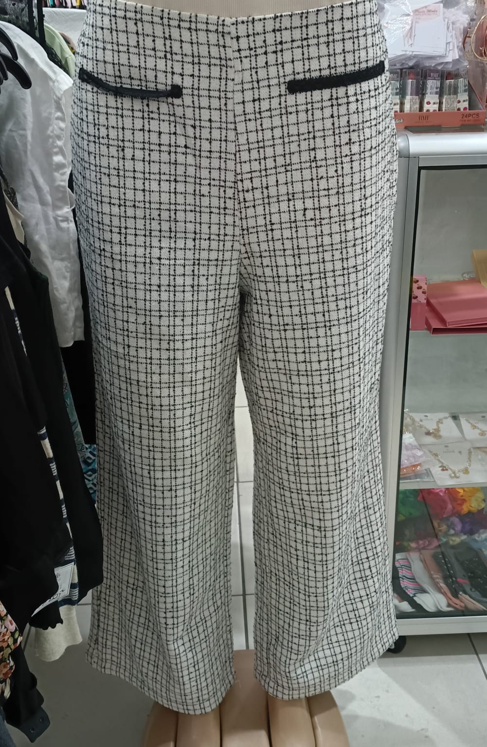 PantalonFashion Nova