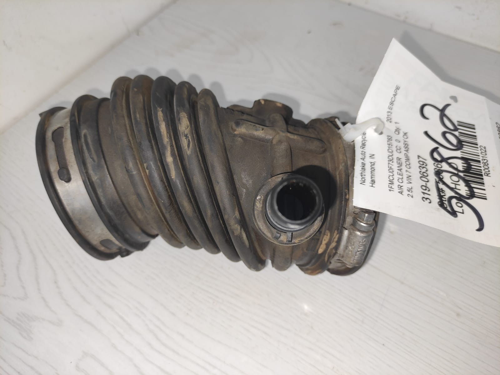 Manguera de depurador Ford Escape 2017 2.5