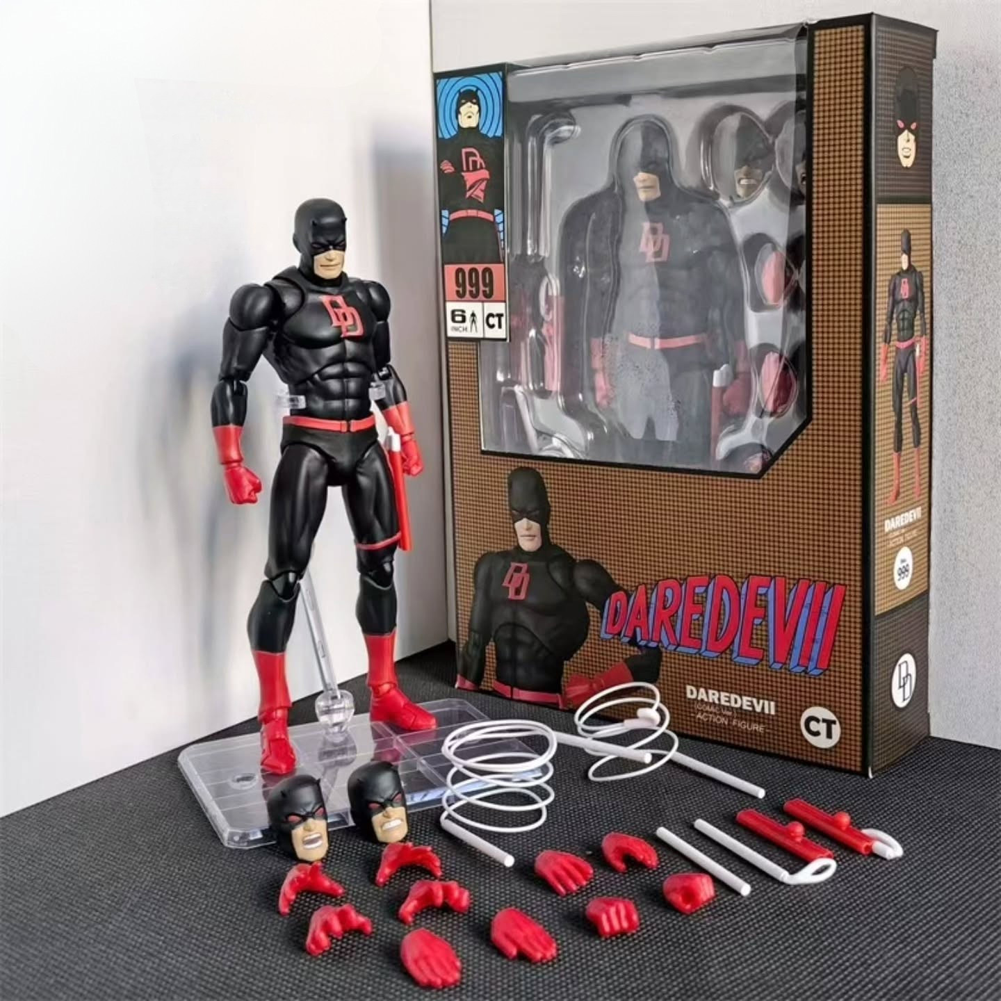 CT Toys Marvel MAFEX No.999 Daredevil (Comic Ver.) Action Figure KO