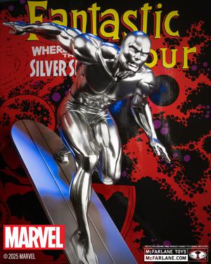 Marvel Comics Silver Surfer (Fantastic Four #72) 1/6 Scale Figure