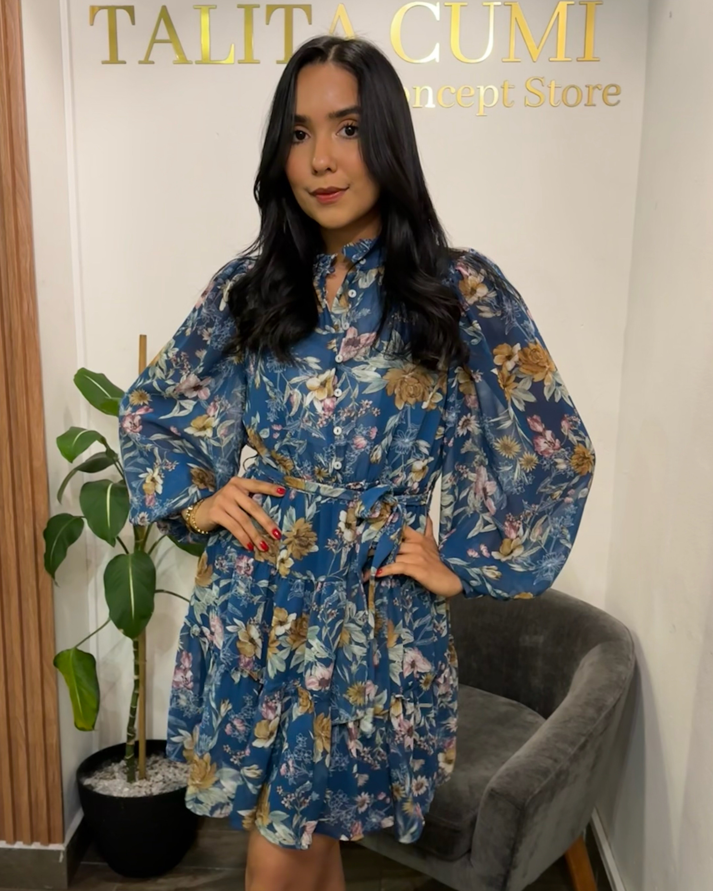 S•M•L vestido floral azul oscuro