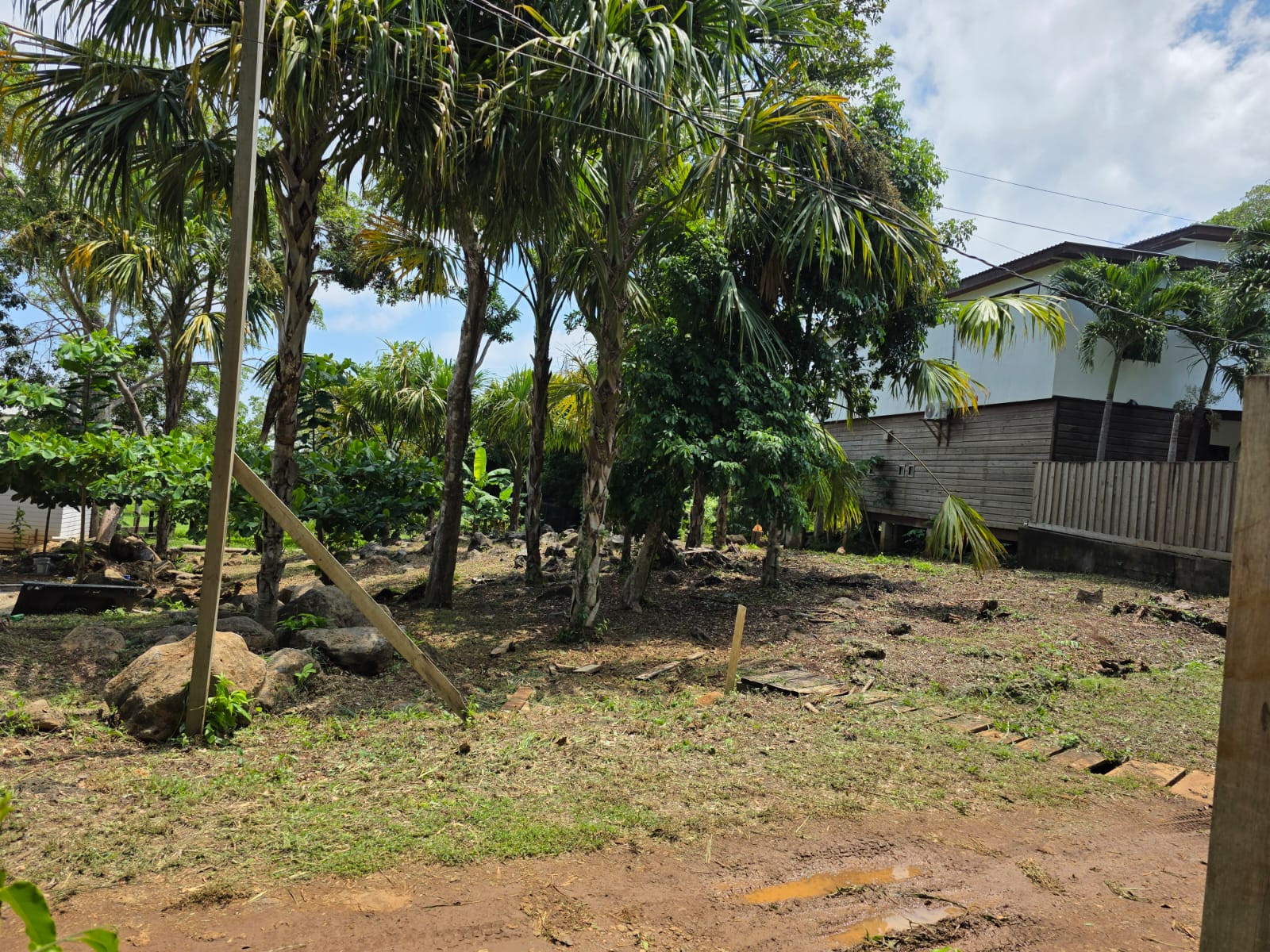 BELLO LOTE EN UTILA!