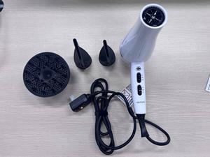 NEXPURE - Secador de pelo de 1875 W con difusor y concentrador.