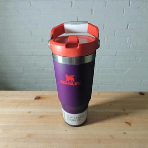 Stanley IceFlow Flip Straw Tumble