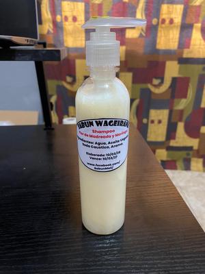 Shampoo flor de madreado y moringa