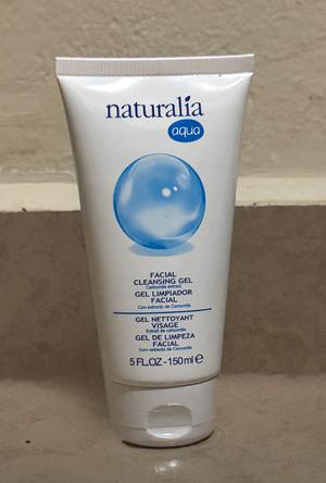 NATURALIA AQUA GEL FACIAL