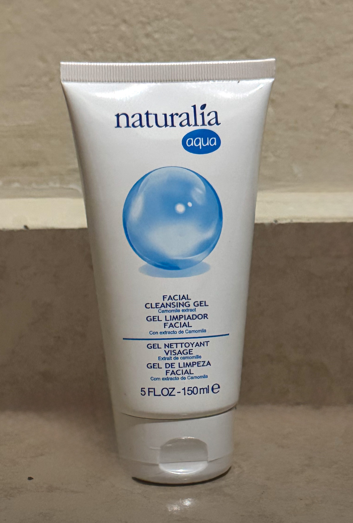 NATURALIA AQUA GEL FACIAL