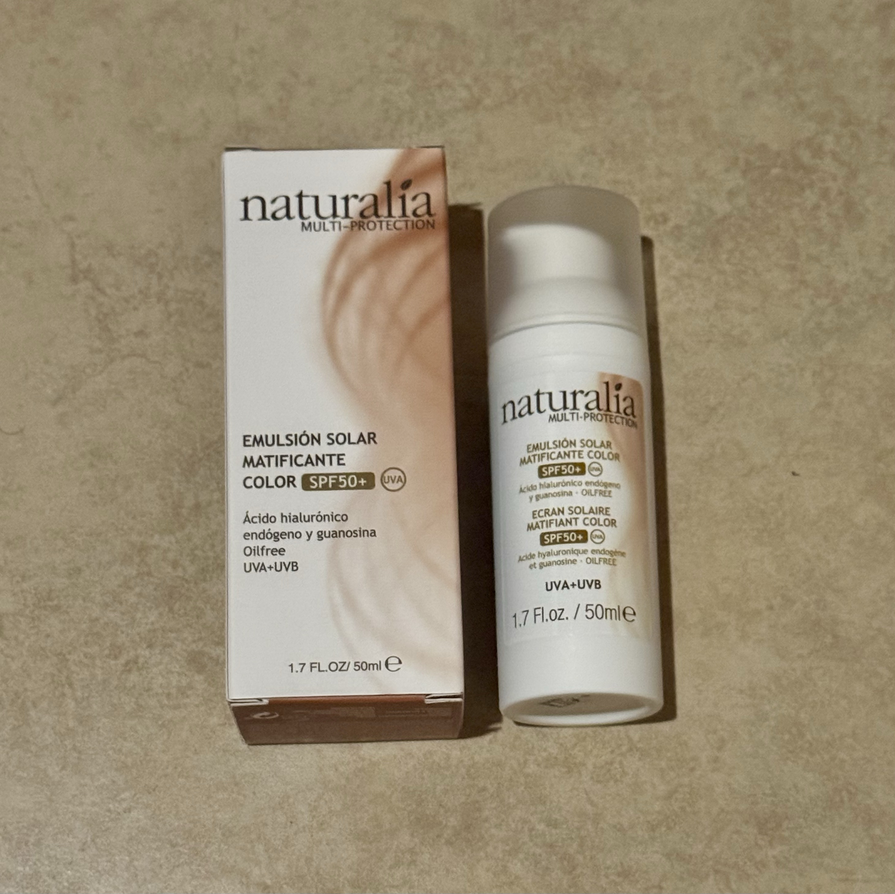 NATURALIA Emulsión Solar Matificante SPF 50+