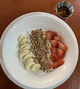 Bowl de yogur con frutas