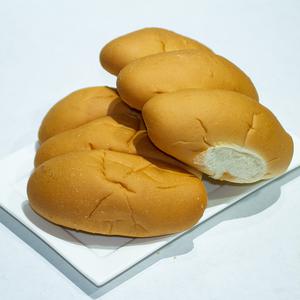 Pan blanco tipo hotdog