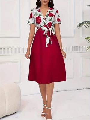 Vestido maxi floral con cinturón