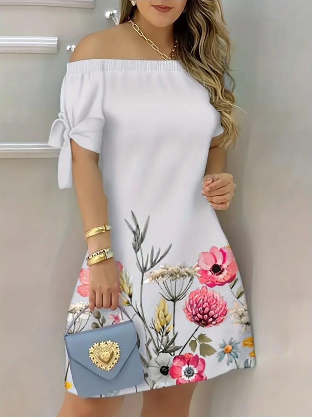Vestido floral de hombros descubiertos