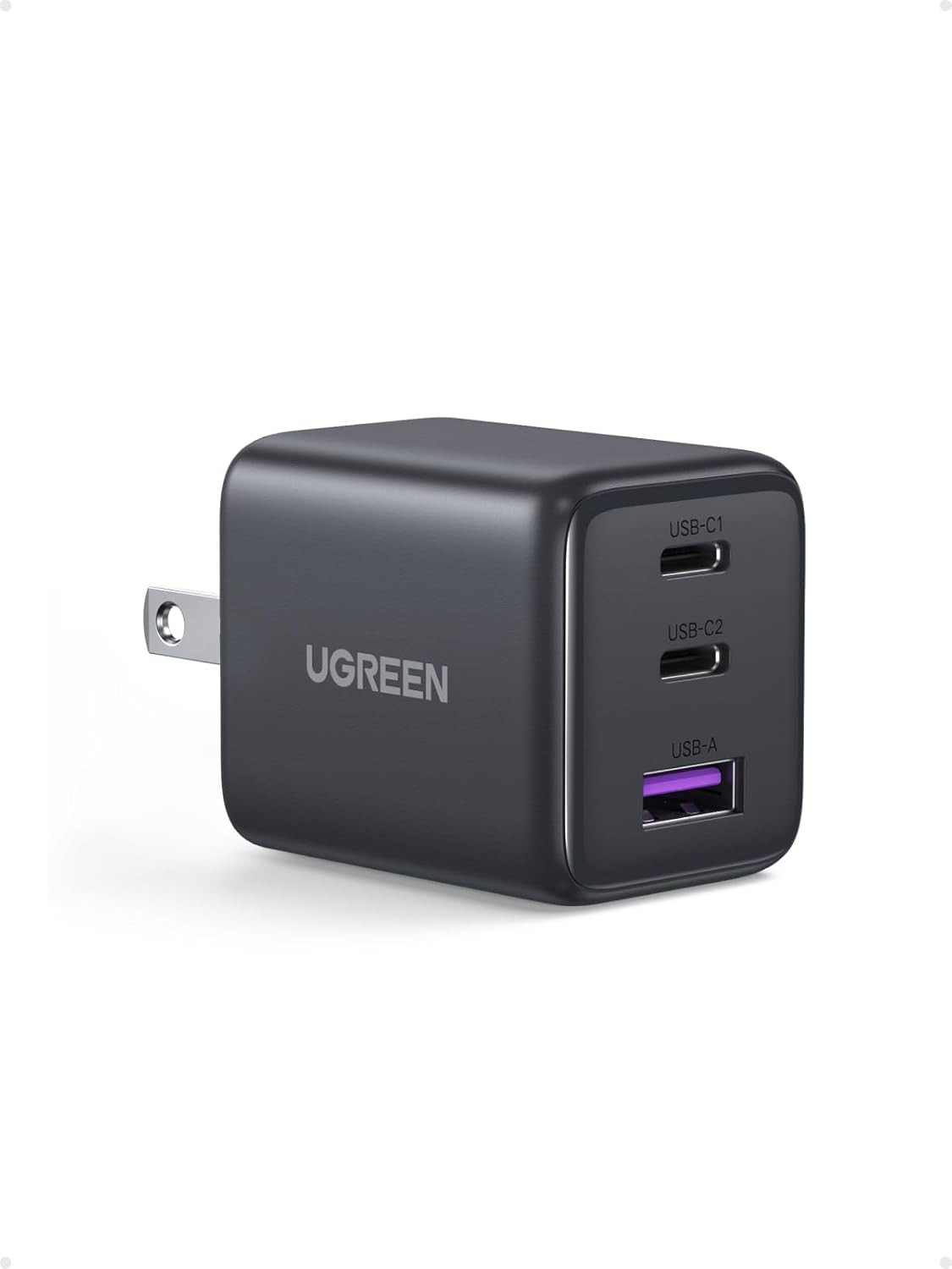 UGREEN Cargador USB C de 30W con 3 puertos GaN II
