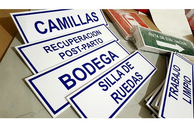 Rótulo de Pared PVC