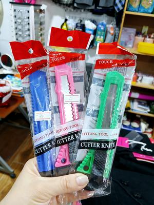 Cutter Knife Feitong Tool - Práctico, Seguro y Colorido