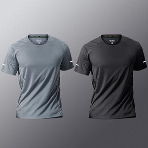 Camiseta deportiva para hombre