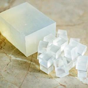 BASE DE GLICERINA TRANSPARENTE, Kg