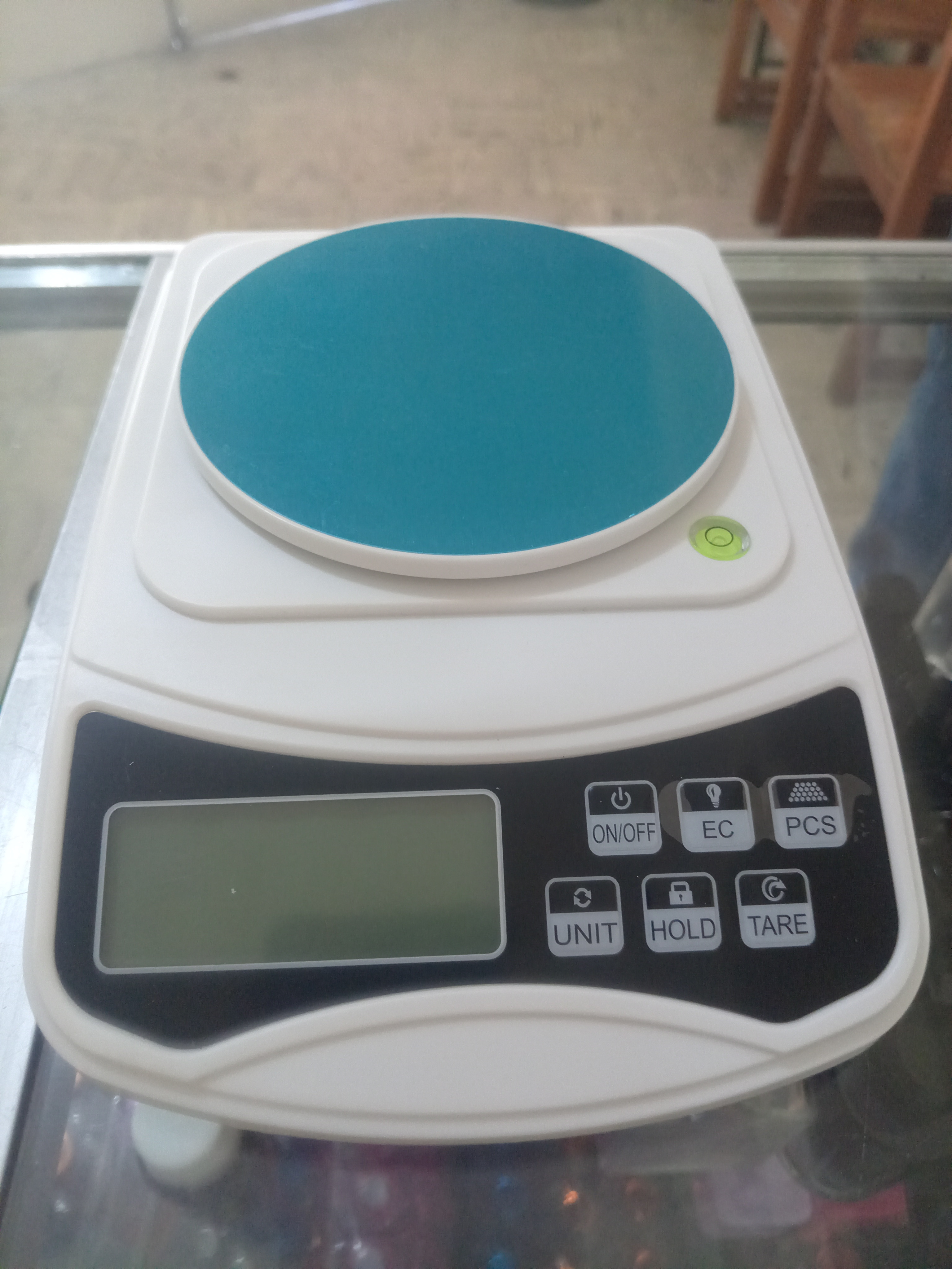 BALANZA DIGITAL.  Capacidad:1000g; Sensibilidad:0.01g
