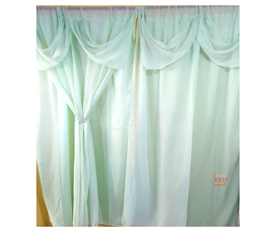 Par de cortinas con forro verde claro