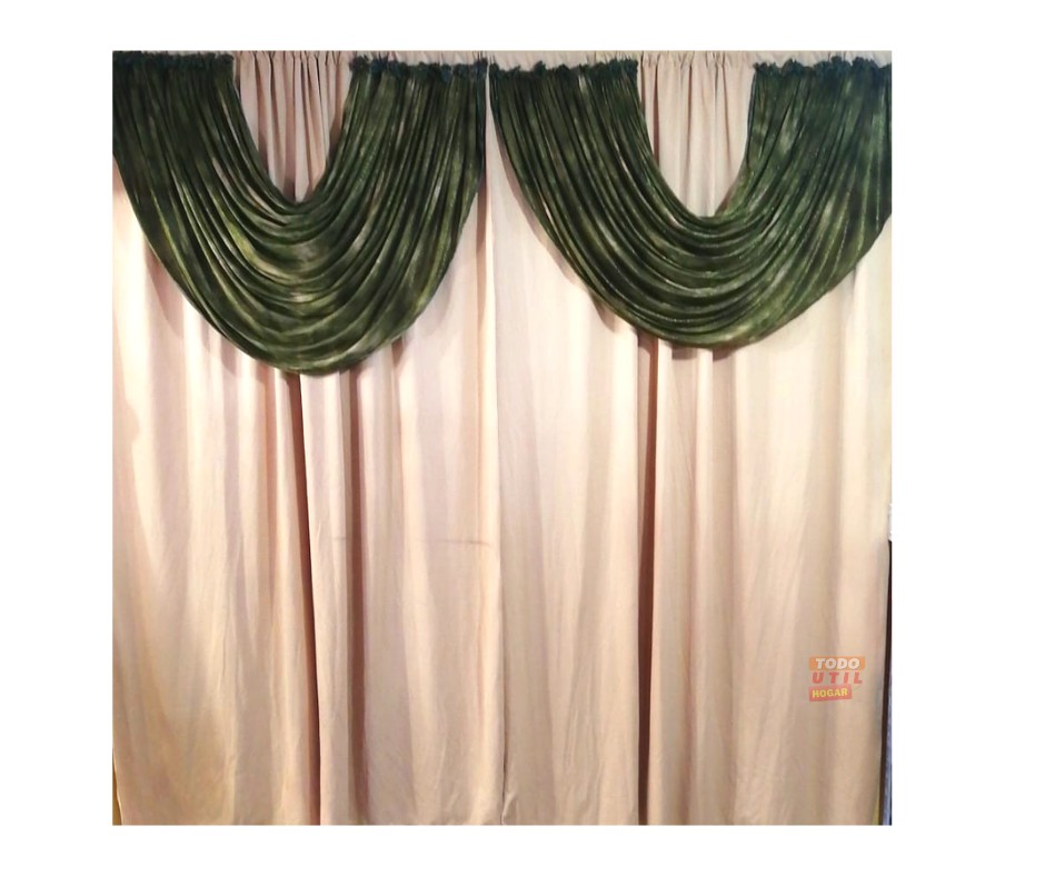 Par de cortinas verde oscuro 