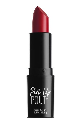 NYX Pin-Up Pout Lipstick, Tono: Lucy PULS21